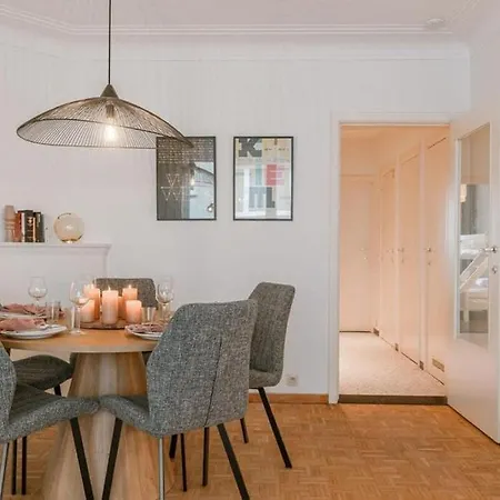 Gezellig Familie-appartement Voor 4 Vlak Bij Dijk Apartment