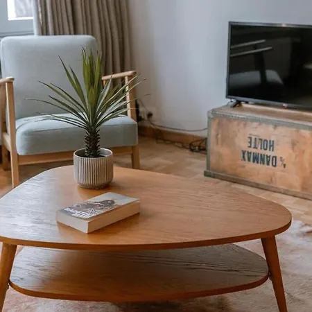 Gezellig Familie-appartement Voor 4 Vlak Bij Dijk * 奥斯滕德